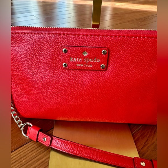 Kate Spade Berkshire Road Adela Leather Small Shoulder Bag in Poppy Red with COA - Picture 7 of 14